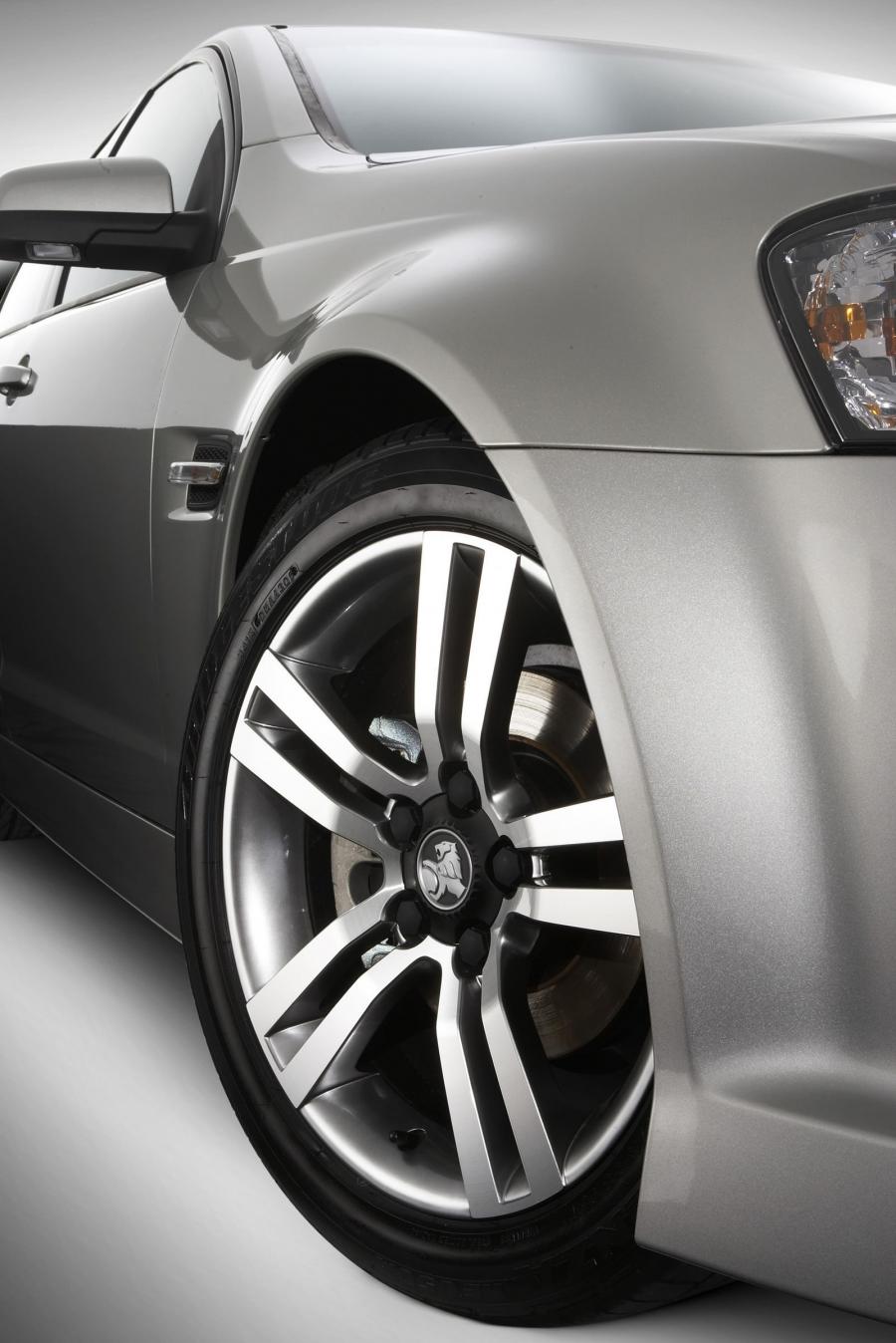  Holden Commodore SV6 2006 года  (фото 40 из 49)